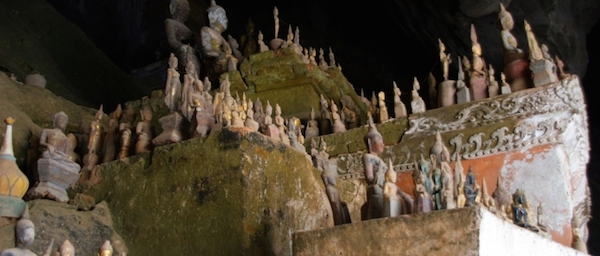 Tam Thing Thousand_Buddhas-Pak_Ou_caves 600x260